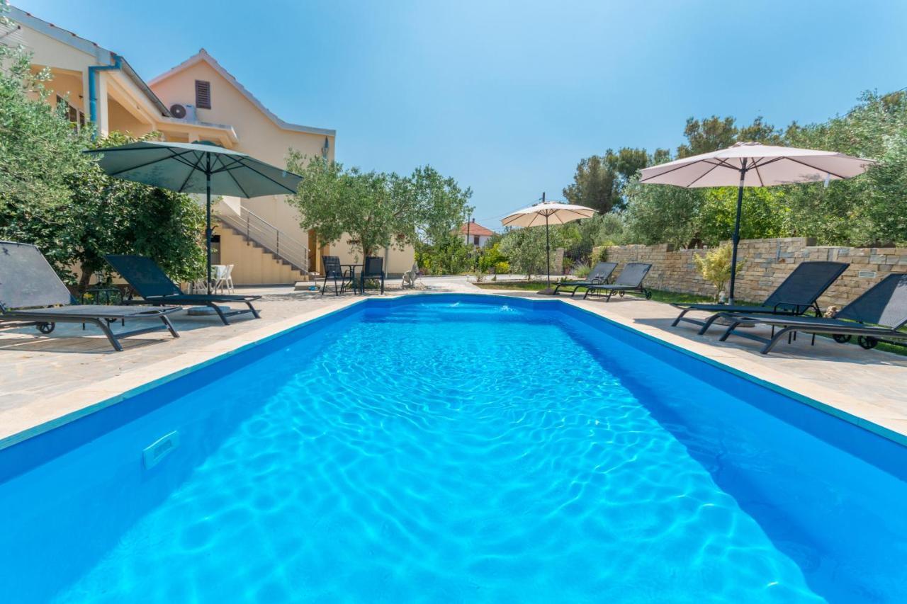 Agape Biograd Na Moru