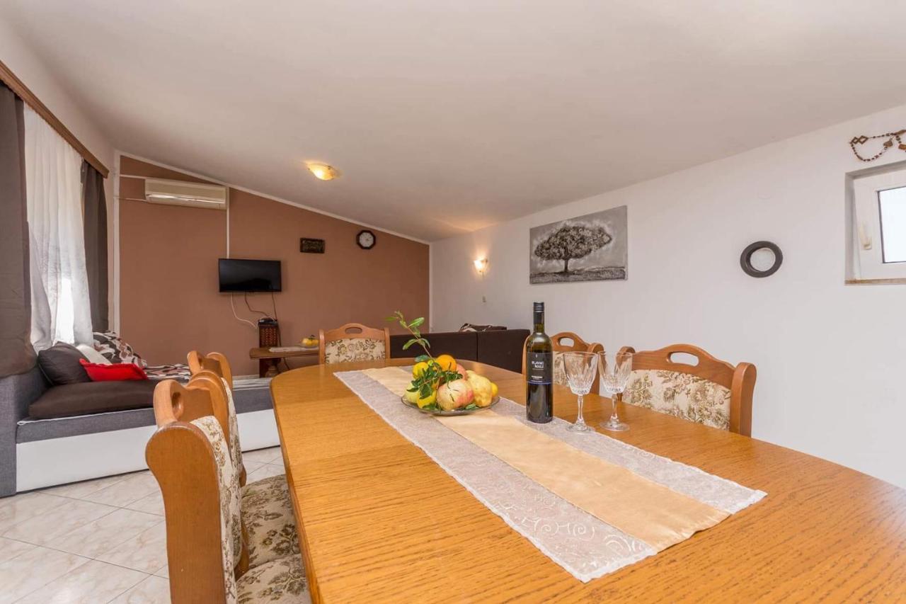 Agape Apartment