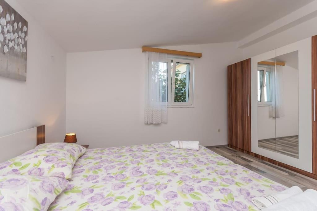 Apartament Agape *