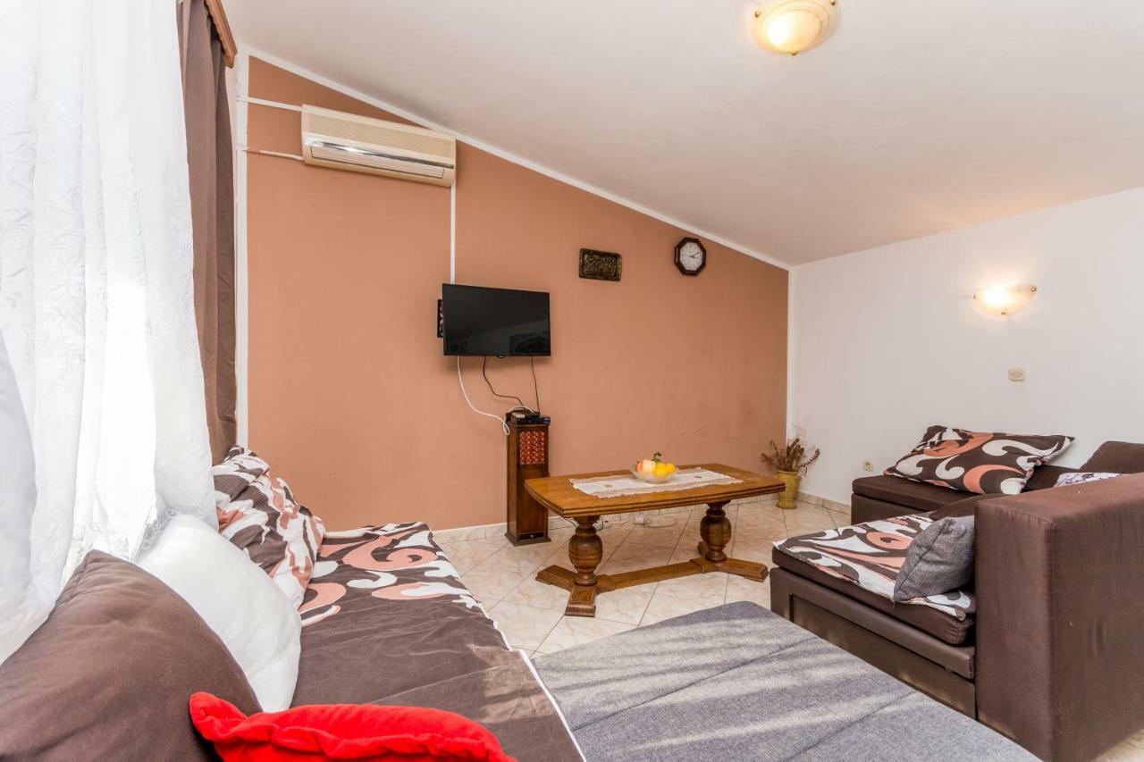Agape Apartment